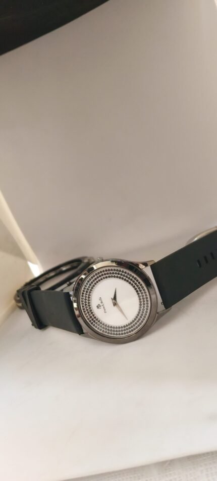 Franck Bella 'Crystal Halo' Minimalist Analog Watch - Black Edition