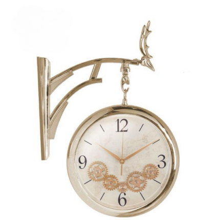 Luxury Gold Deer Head Double-Sided Wall Clock Vintage Style Hanging Station Clock with Gear Dial Royal Stag Golden Wall Clock Modern Art Deer Bracket Clock